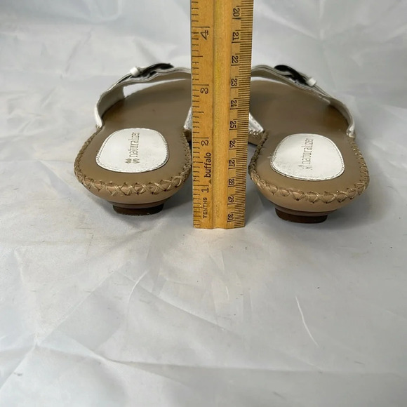 NATURALIZER Ellen Kitten Heel Buckle Banded Slide Sandal White Genuine Leather 7 - Picture 10 of 11